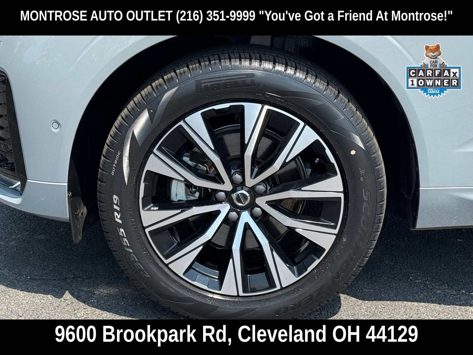 Certified 2024 Volvo XC60 B5 Plus w/ Protection Package Premier AWD/4WD image 56
