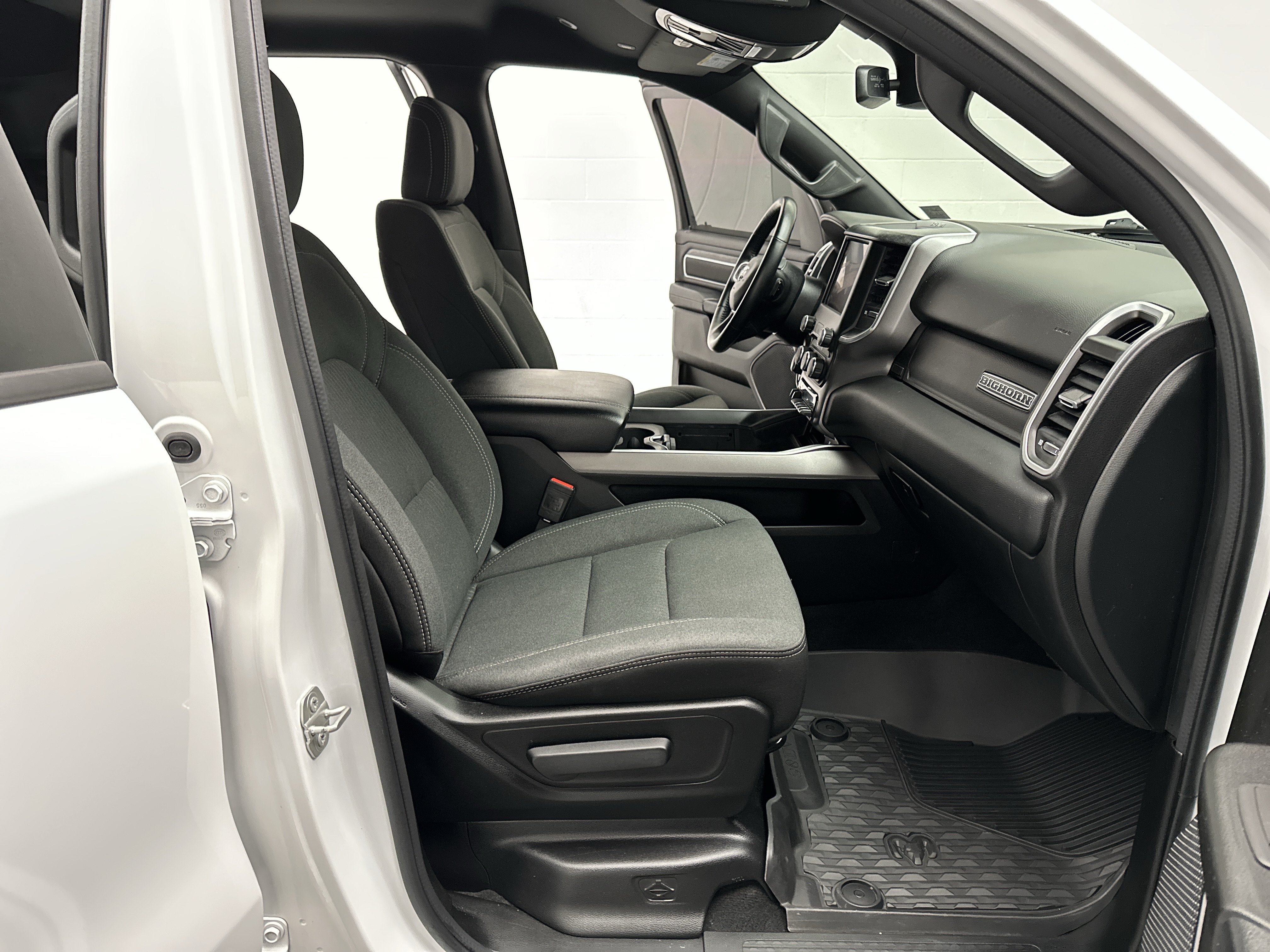 Used 2023 RAM 1500 Big Horn AWD/4WD image 22