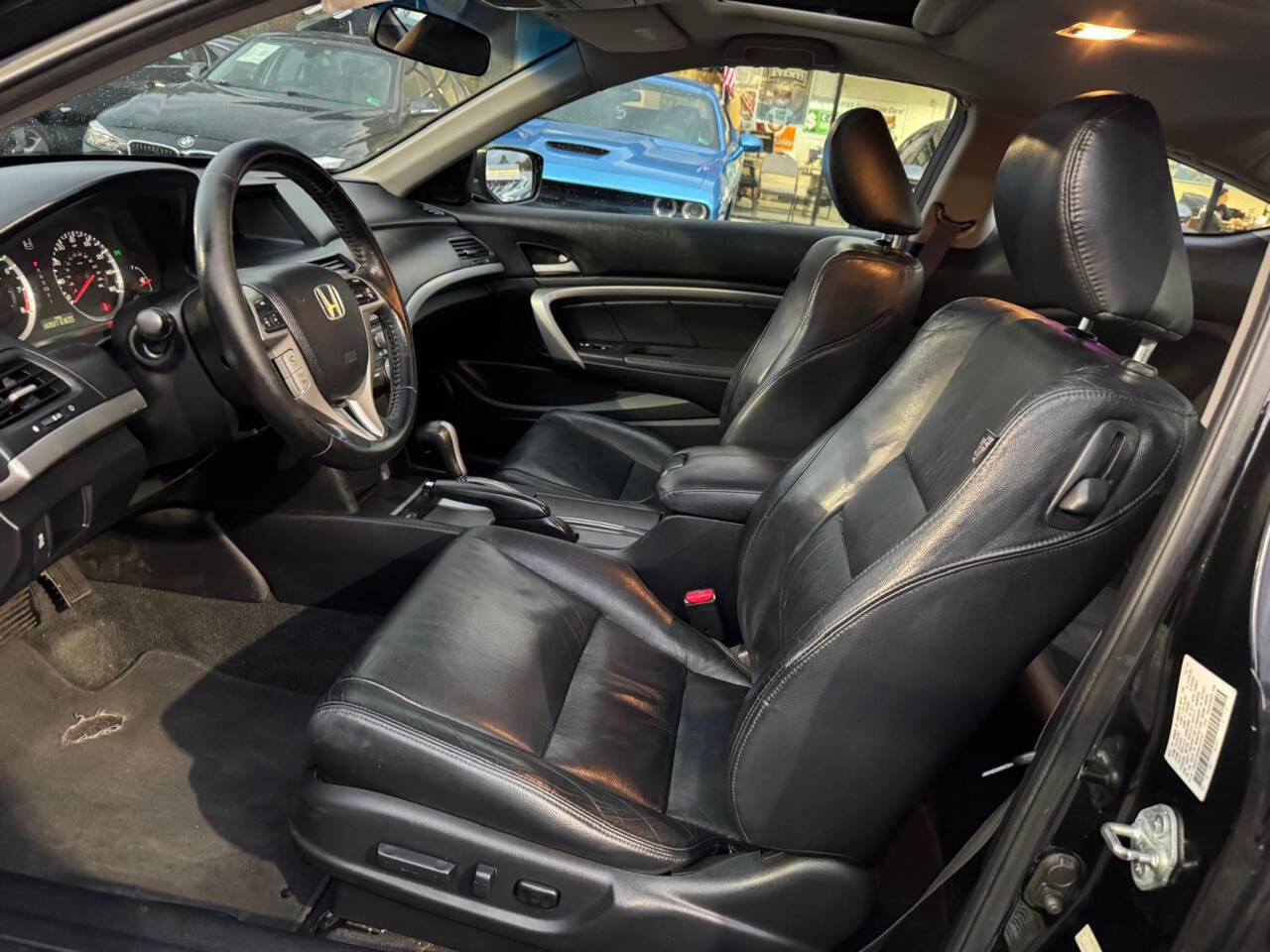 Used 2011 Honda Accord EX-L image 9