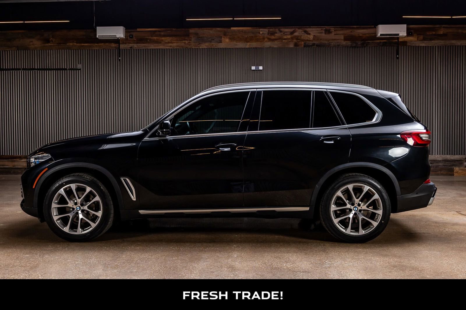 Used 2022 BMW X5 xDrive40i w/ Executive Package image 5