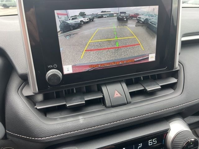 Used 2025 Toyota RAV4 XLE image 25