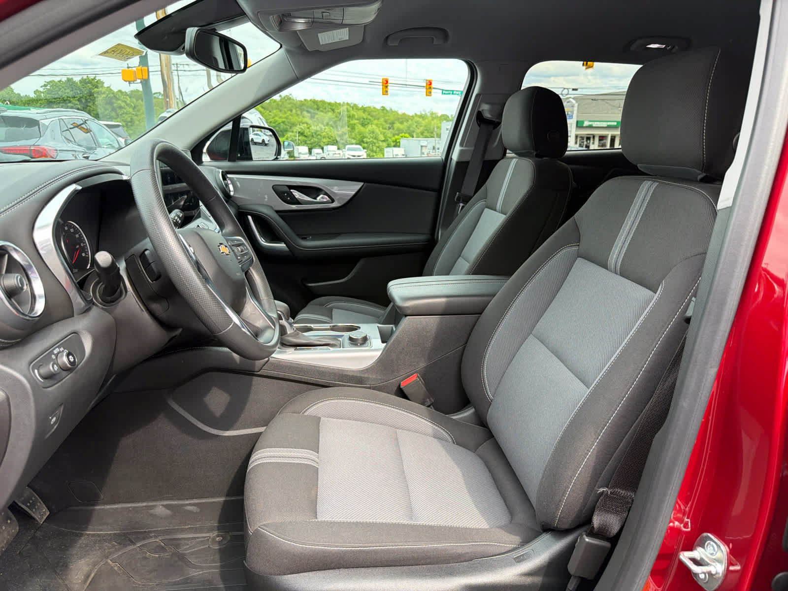 Used 2023 Chevrolet Blazer LT w/ Convenience Package AWD/4WD image 4