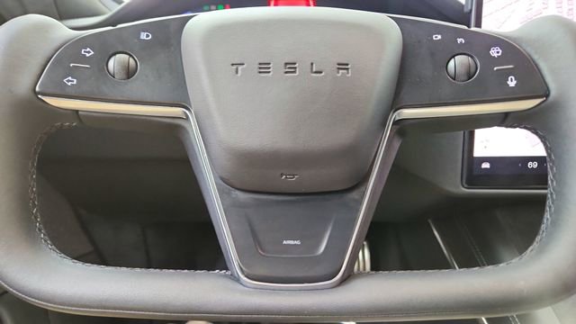 Used 2022 Tesla Model S image 40