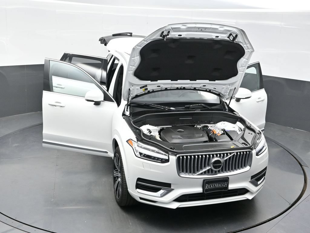 Used 2025 Volvo XC90 T8 Plus w/ Protection Package Premier AWD/4WD image 43