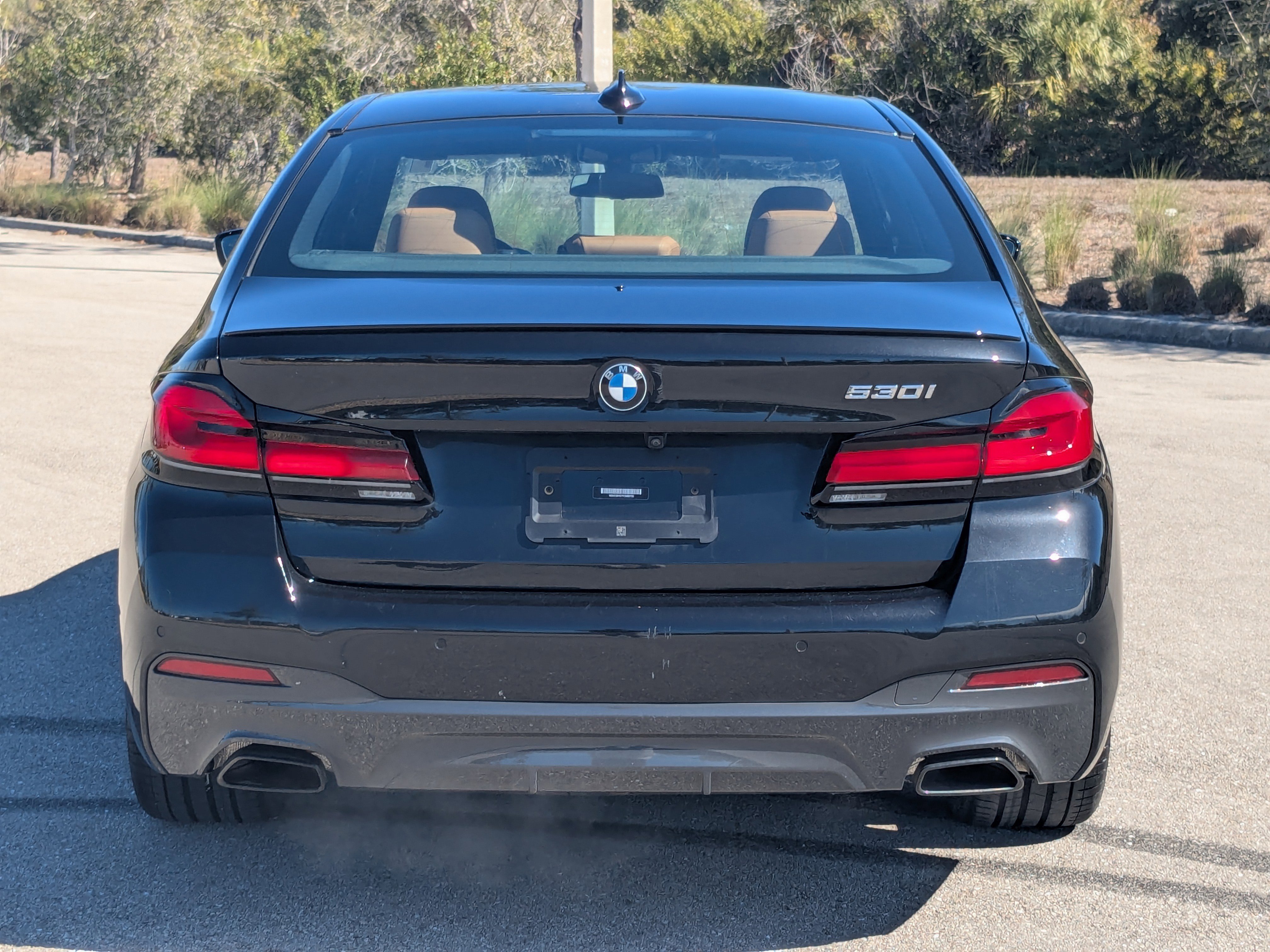 Used 2023 BMW 530i w/ M Sport Package image 6