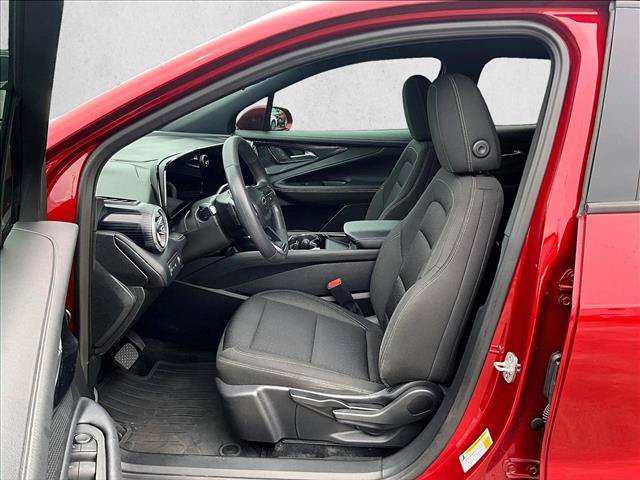Used 2025 Chevrolet Blazer EV LT AWD/4WD image 27