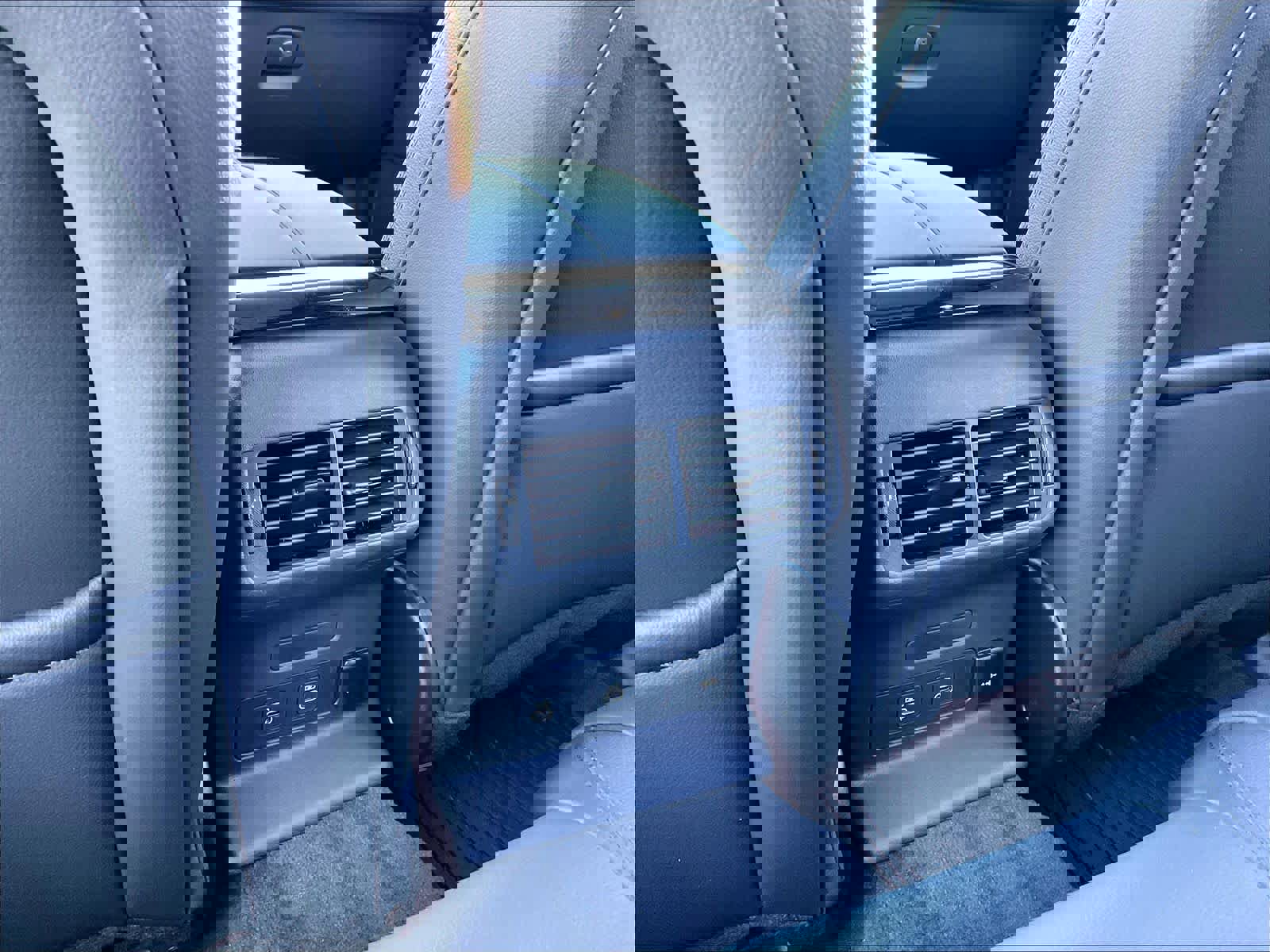 New 2026 Land Rover Range Rover Velar S image 16