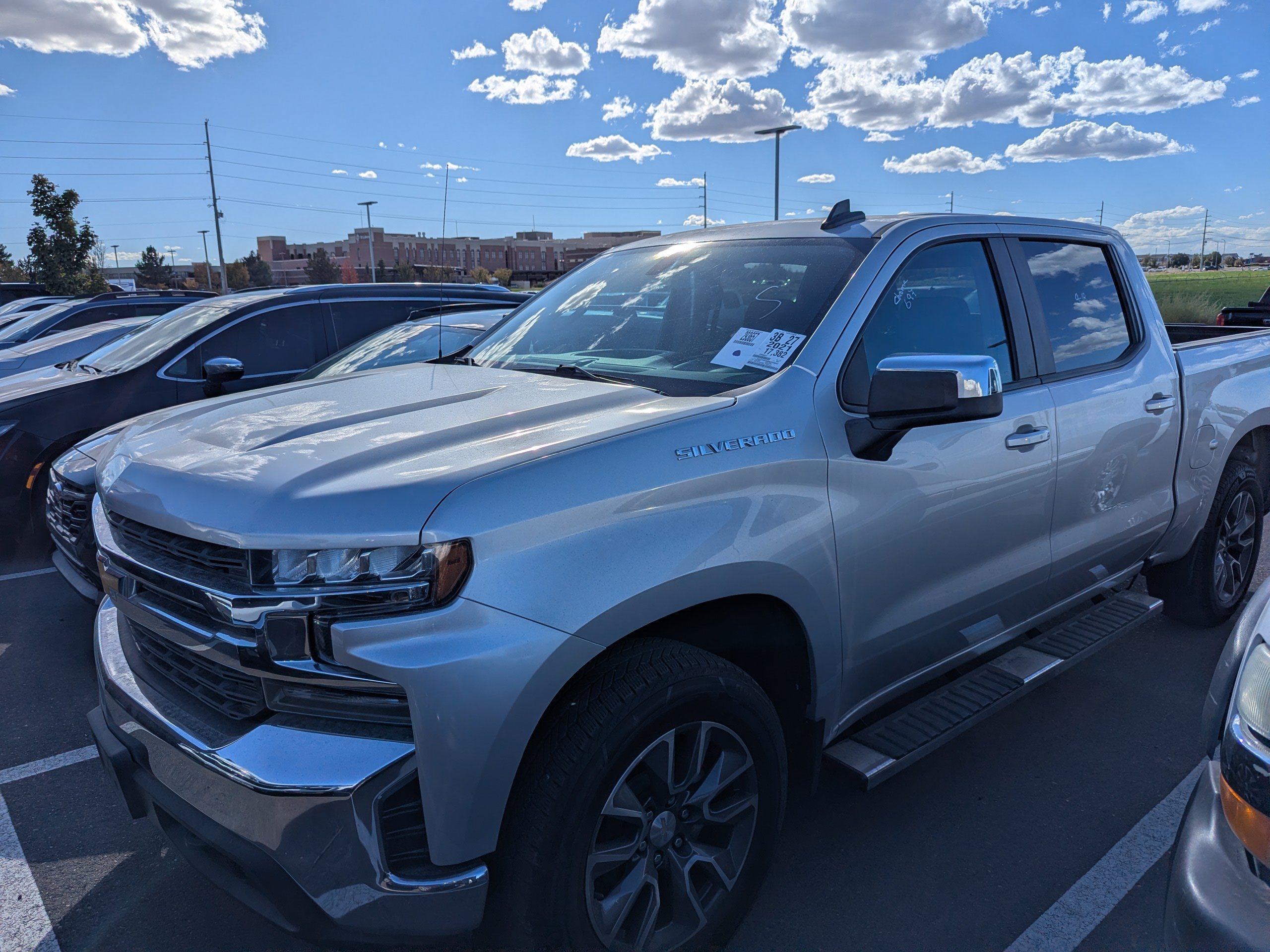 Used 2021 Chevrolet Silverado 1500 LT w/ Work Truck Package AWD/4WD image 8