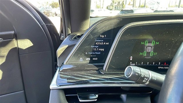 Used 2021 Cadillac Escalade Sport w/ Driver Assist Tech Package image 27