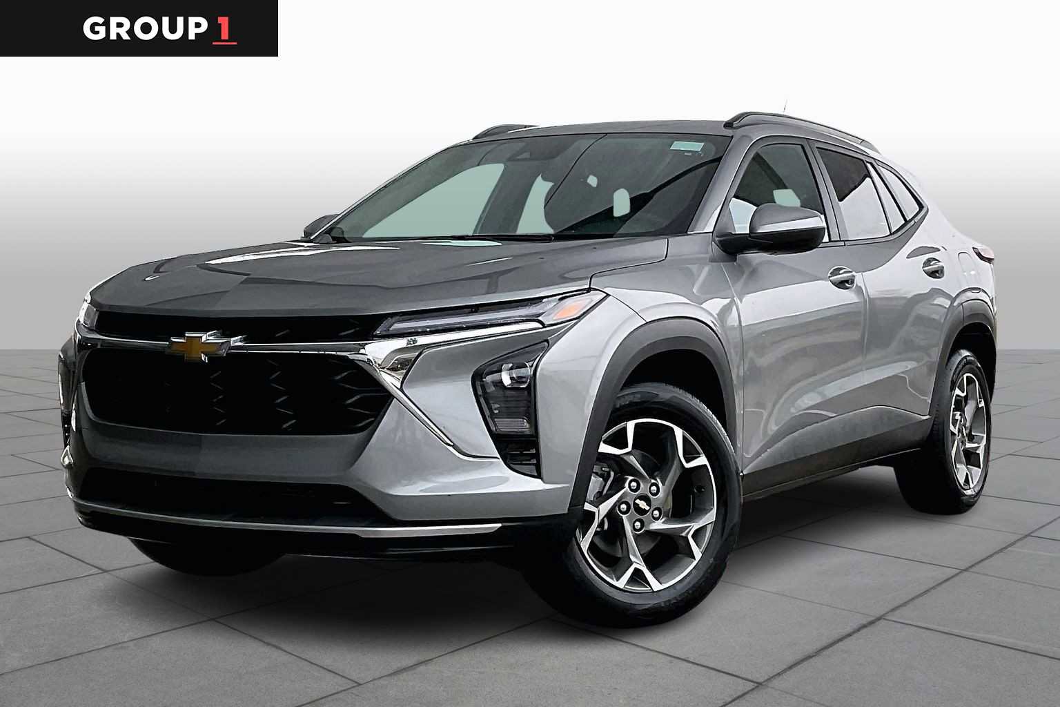 Certified 2025 Chevrolet Trax LT image 1