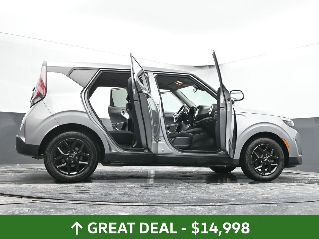 Used 2023 Kia Soul LX w/ Option Group 015 image 73