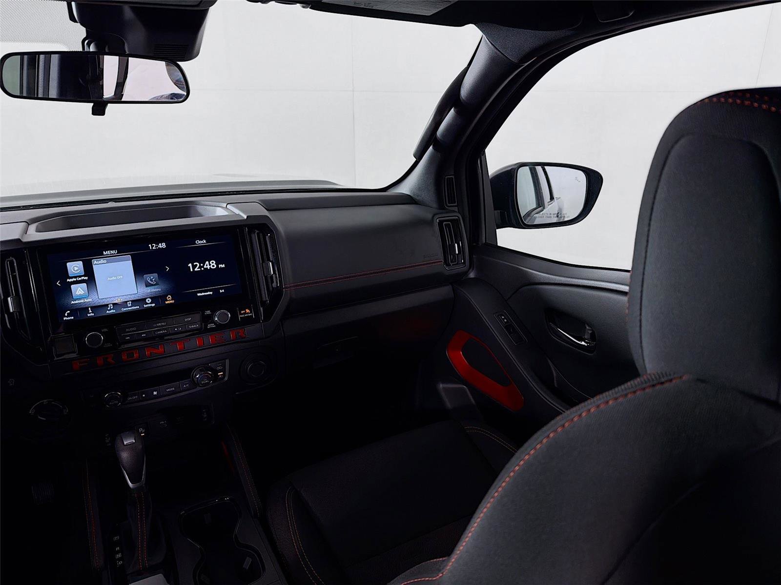Used 2025 Nissan Frontier PRO-4X w/ Pro Convenience Package image 24