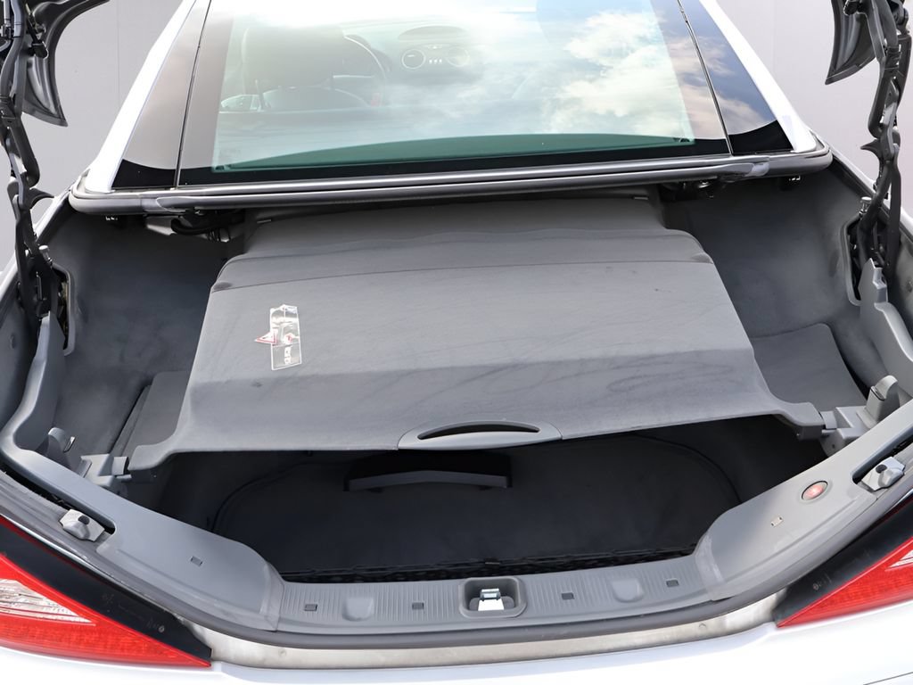 Used 2008 Mercedes-Benz SL 550 image 19