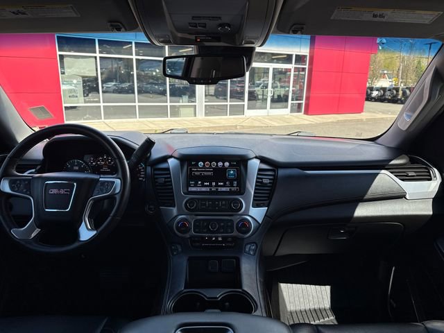 Used 2017 GMC Yukon SLT w/ Premium Edition image 14