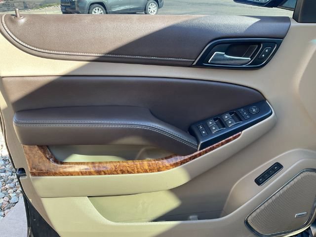 Used 2019 Chevrolet Suburban Premier AWD/4WD image 11