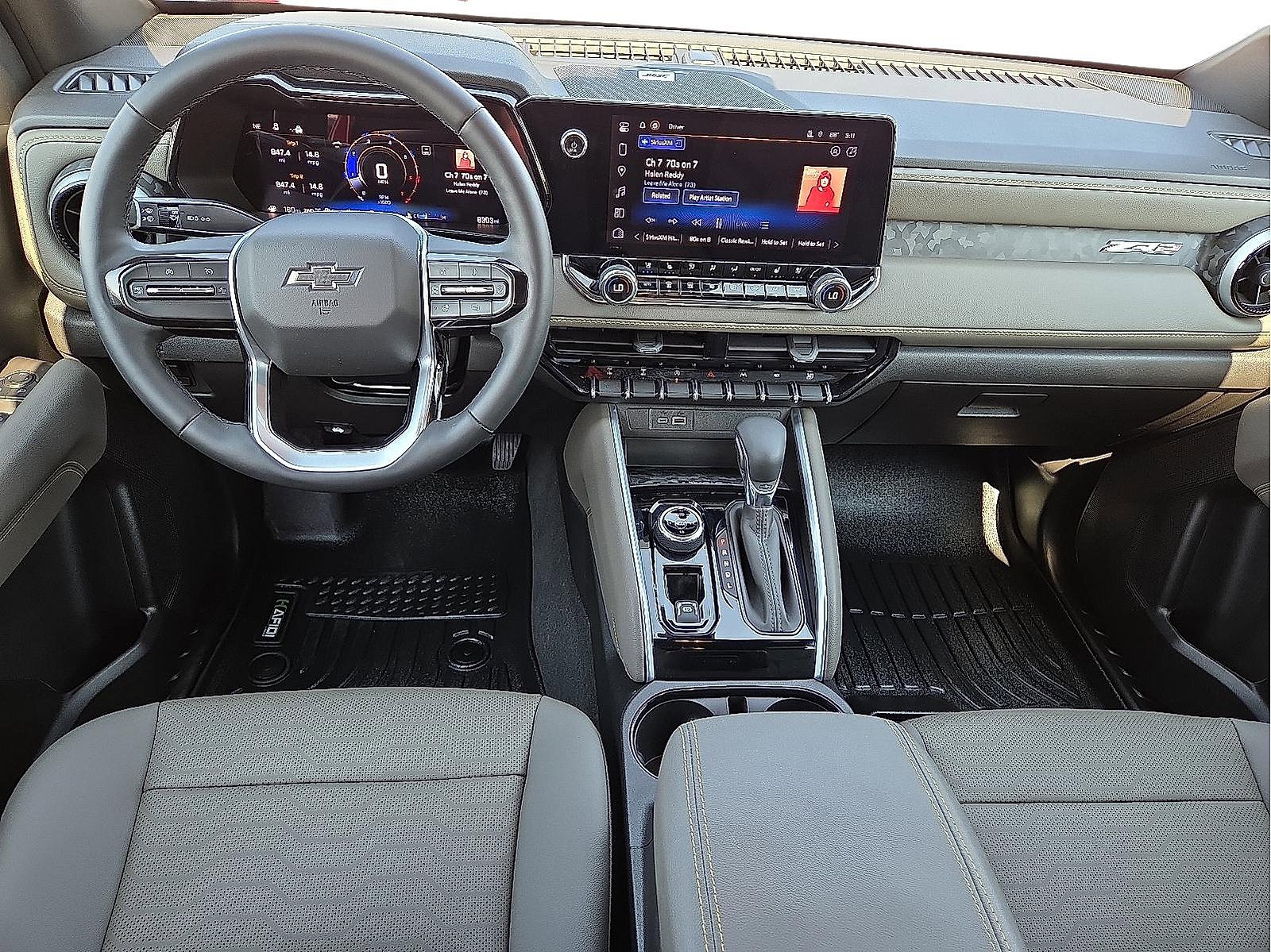 Certified 2025 Chevrolet Colorado ZR2 w/ Technology Package image 11