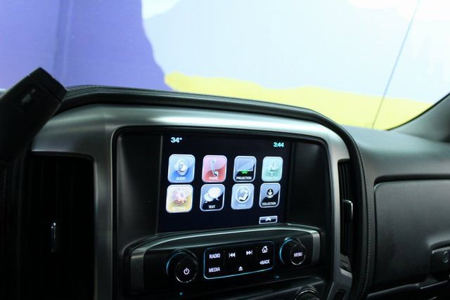 Used 2017 GMC Sierra 1500 SLE image 17