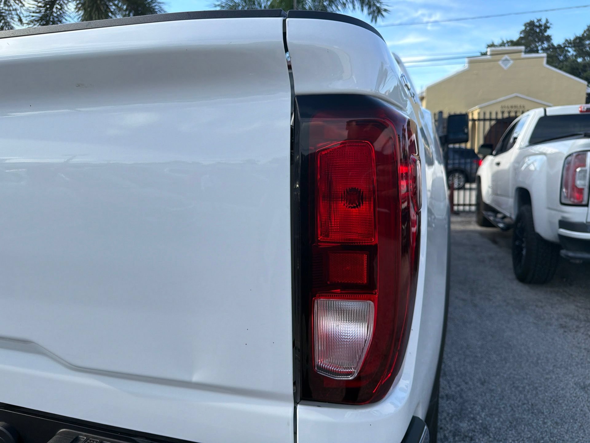 Used 2024 GMC Sierra 2500 Pro AWD/4WD image 13