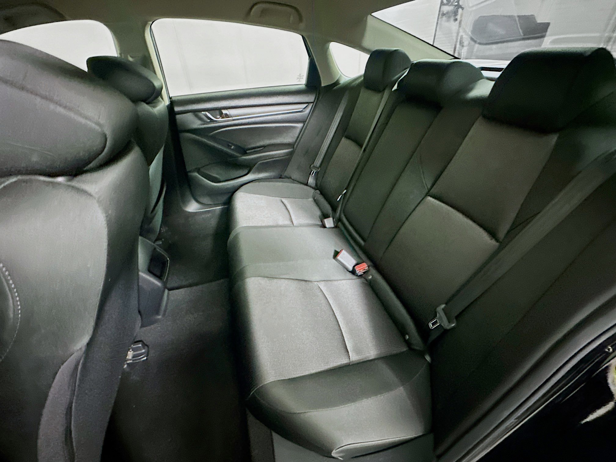 Used 2019 Honda Accord LX image 27