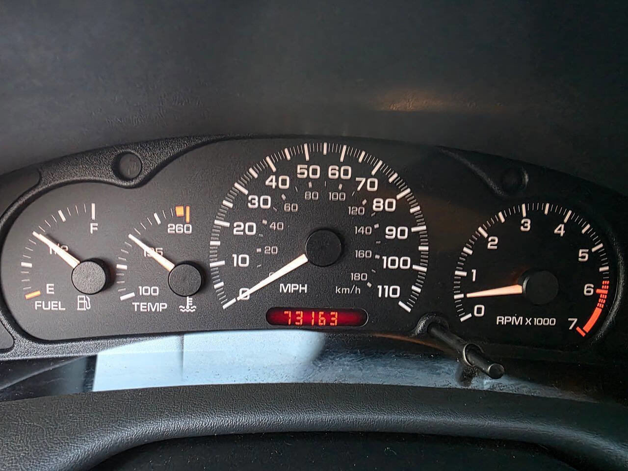 Used 2002 Chevrolet Cavalier Base 2dr Coupe w/ Preferred Equipment Group 1 image 33