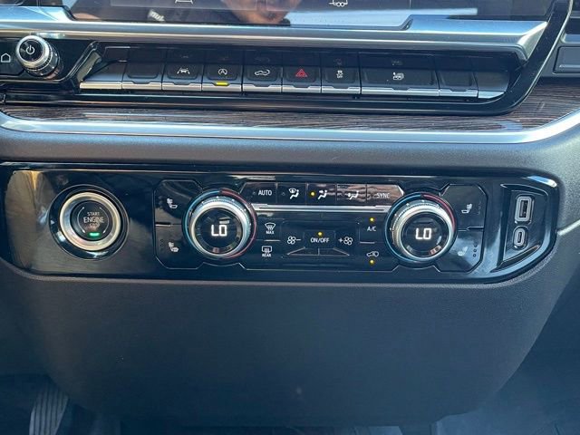 Used 2024 GMC Sierra 1500 Elevation w/ LPO, Elevation Black Package image 13