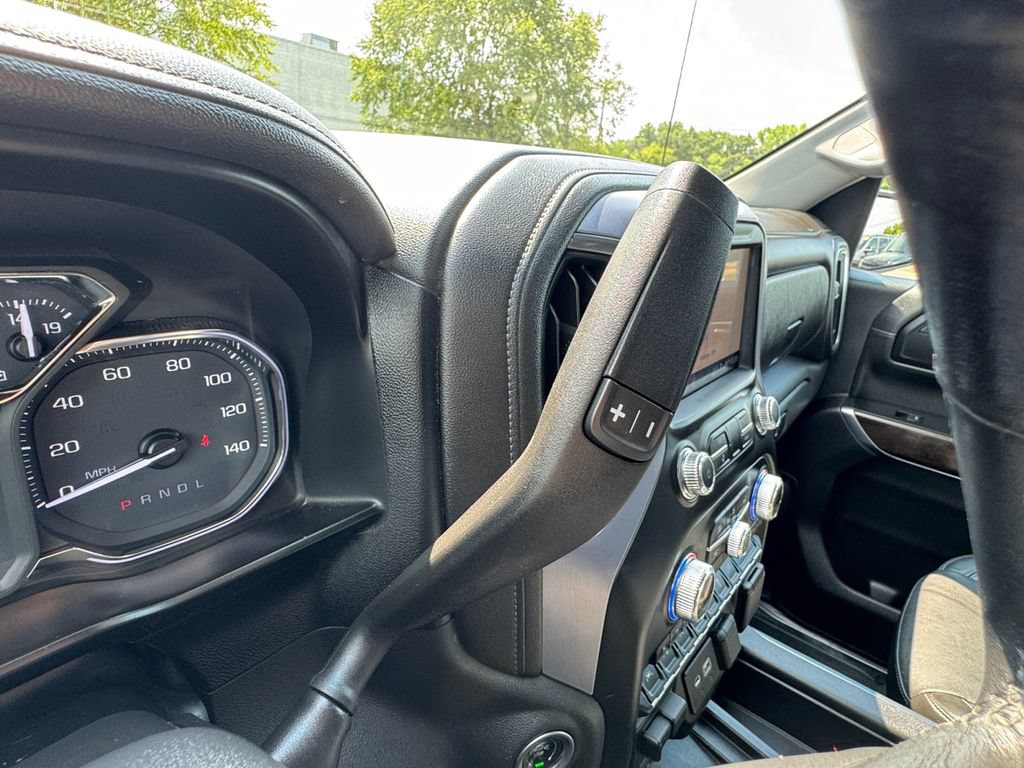 Used 2019 GMC Sierra 1500 SLT w/ SLT Premium Plus Package AWD/4WD image 33