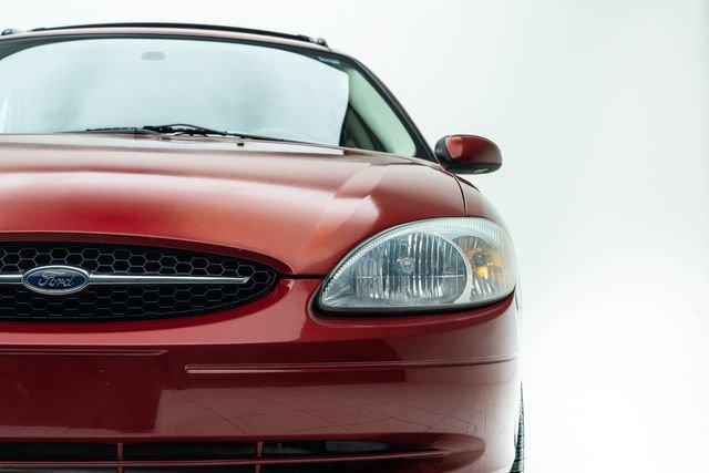 Used 2003 Ford Taurus SE FWD image 7