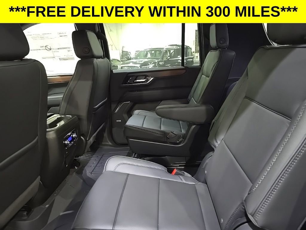 New 2025 GMC Yukon XL Denali w/ Sun & Power Step Package image 16