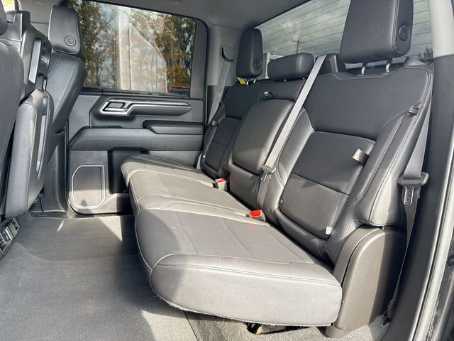 Used 2024 Chevrolet Silverado 2500 LTZ image 23