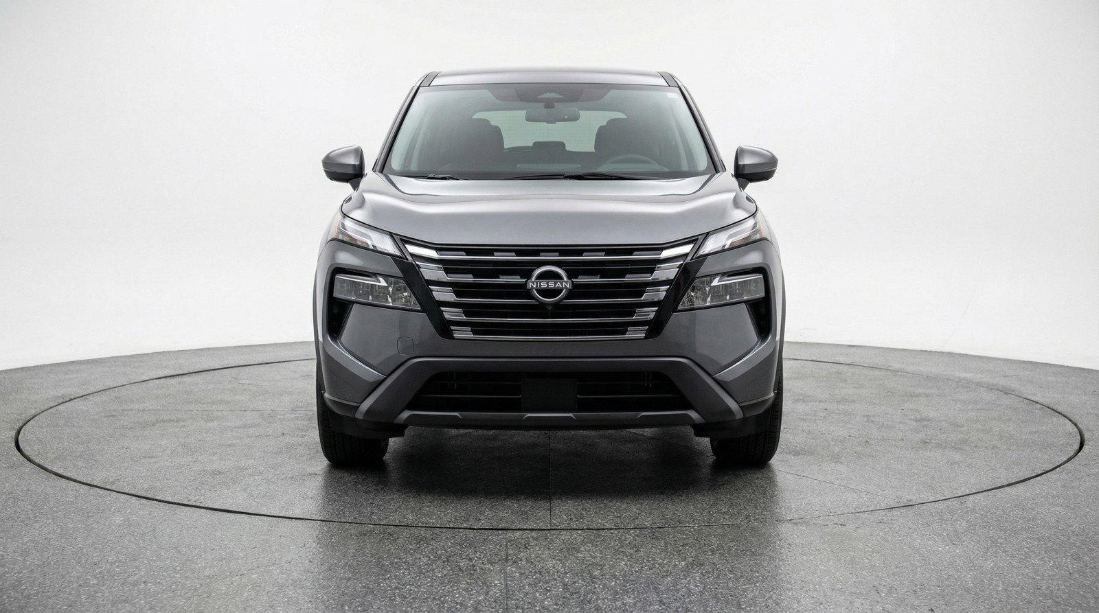 Used 2025 Nissan Rogue SV image 2