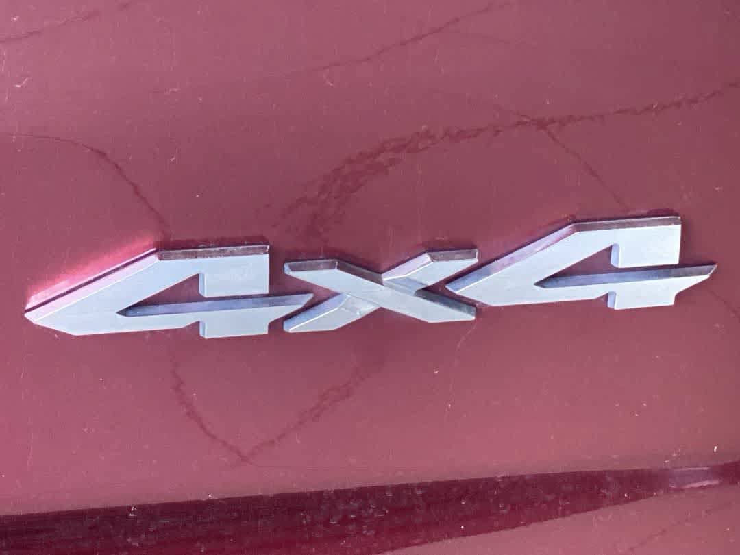Used 2019 RAM 1500 Laramie w/ Sport Appearance Package AWD/4WD image 12