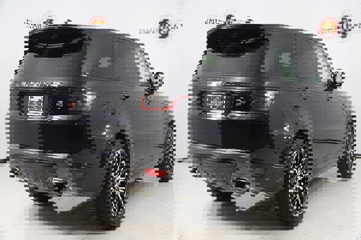 Used 2021 Land Rover Range Rover Sport HSE Silver Edition image 3