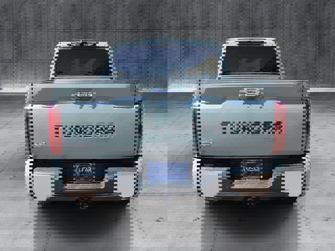 Used 2023 Toyota Tundra Limited image 4