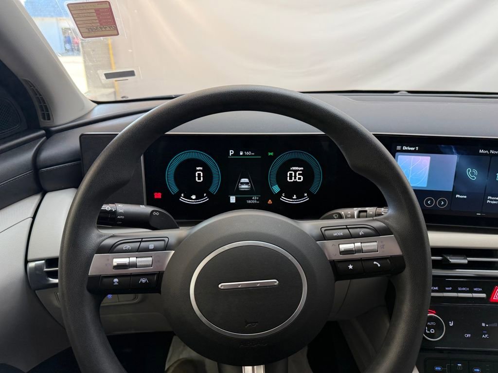 Used 2025 Hyundai Tucson SEL image 13