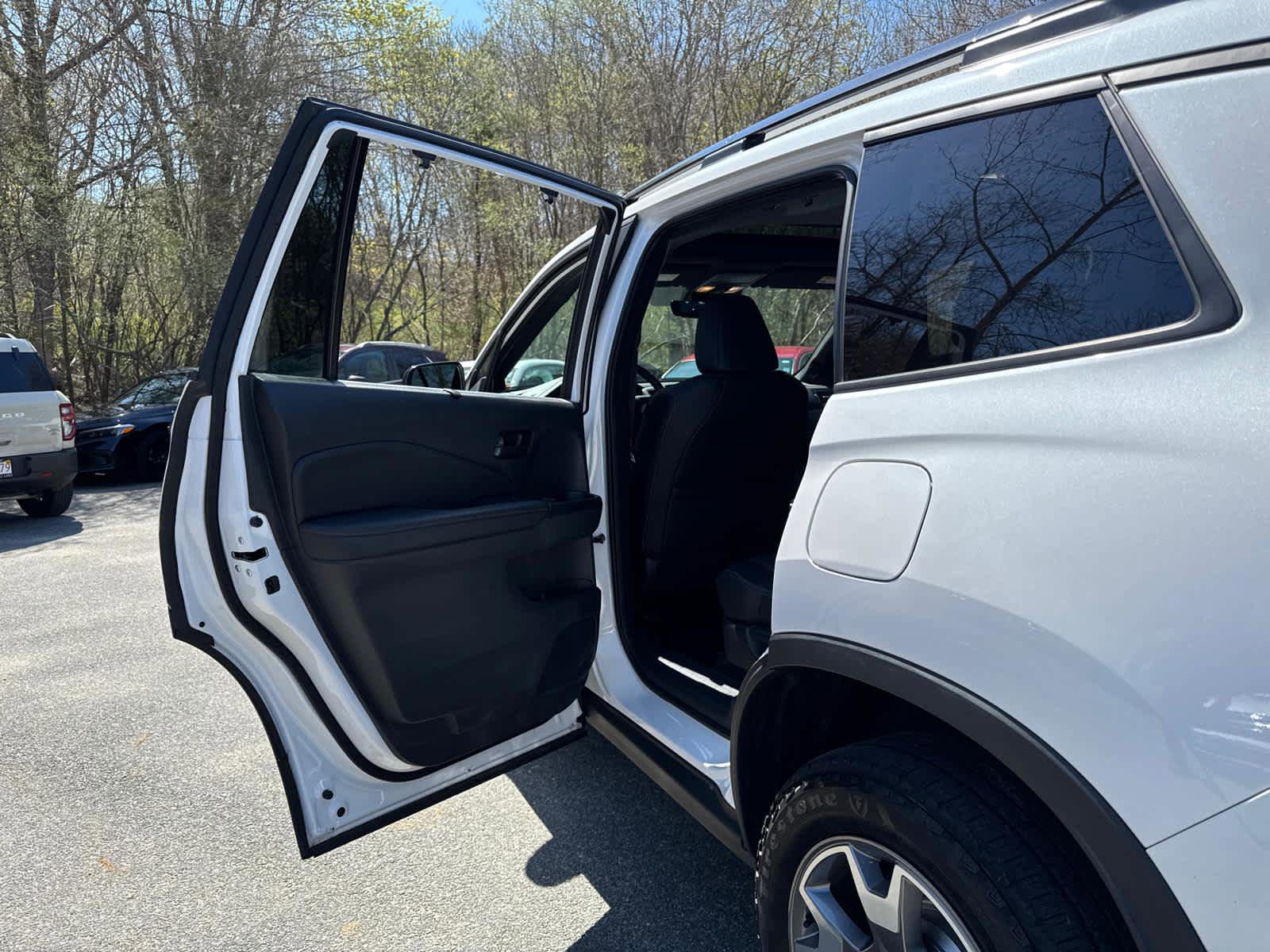 Used 2023 Honda Passport TrailSport image 28