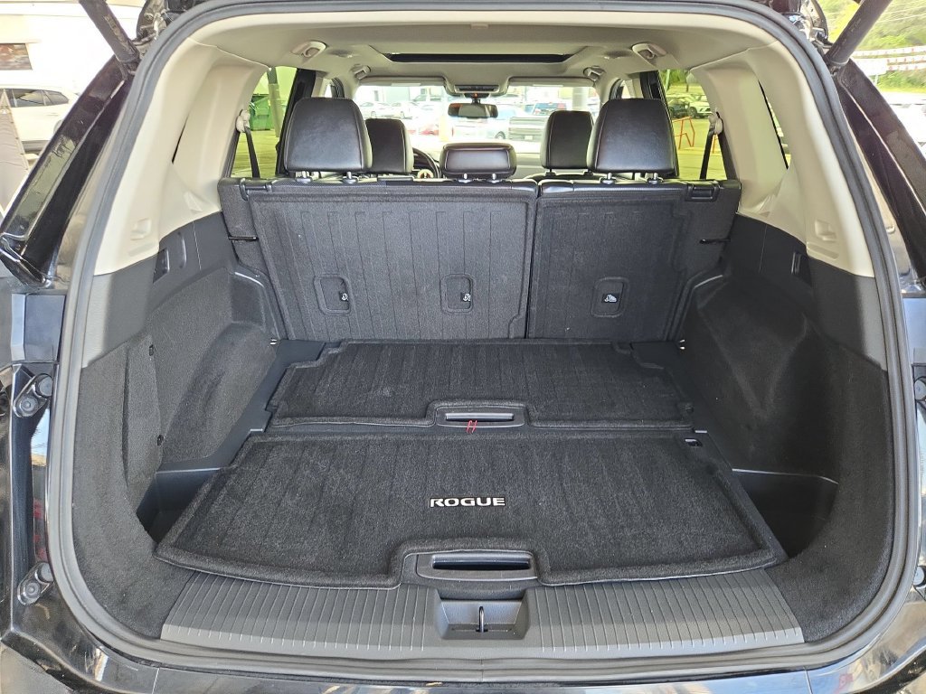 Used 2026 Nissan Rogue Platinum w/ Platinum Premium Package AWD/4WD image 26