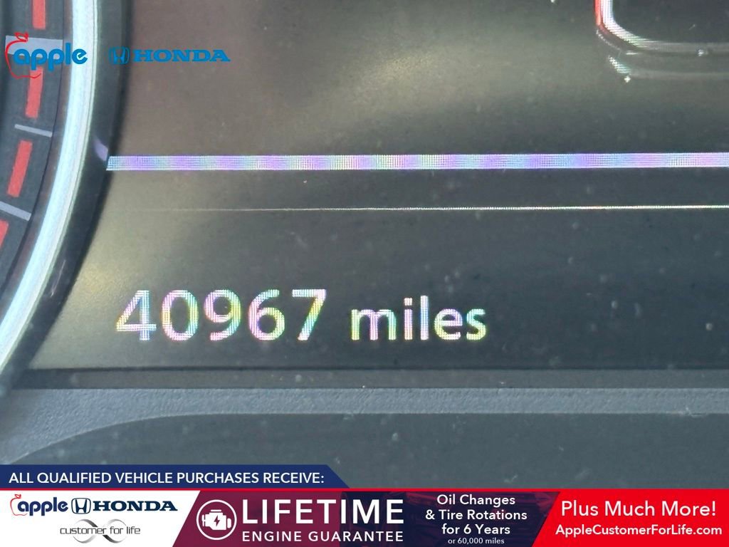 Used 2022 Nissan Pathfinder SL image 13