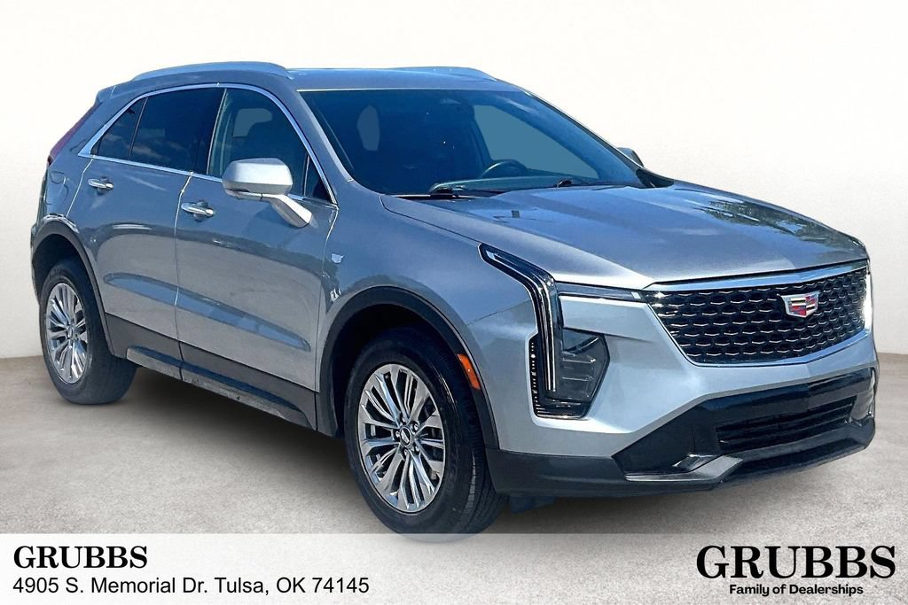 Used 2025 Cadillac XT4 Premium Luxury AWD/4WD image 1