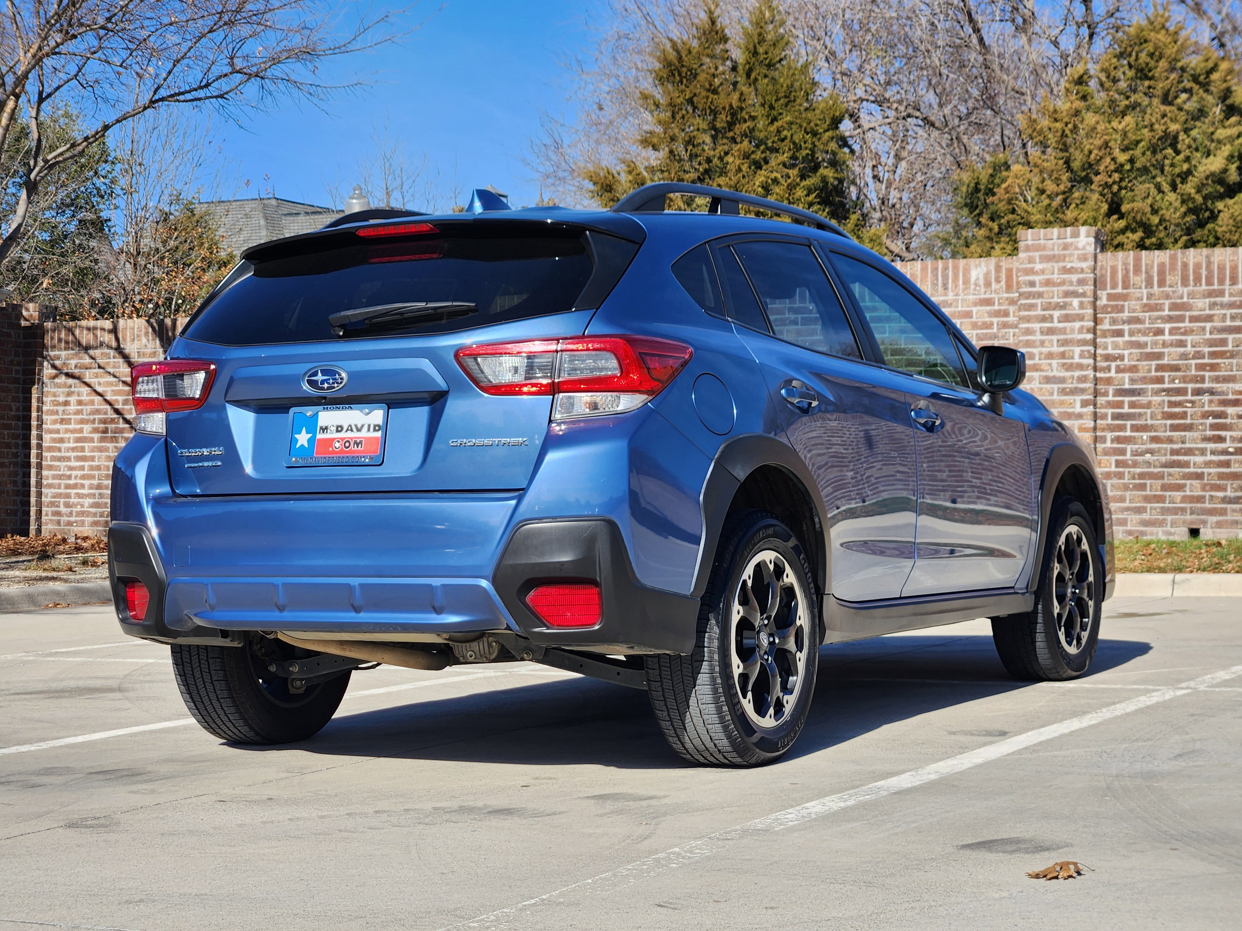Used 2021 Subaru Crosstrek 2.0i Premium w/ Moonroof Package image 6