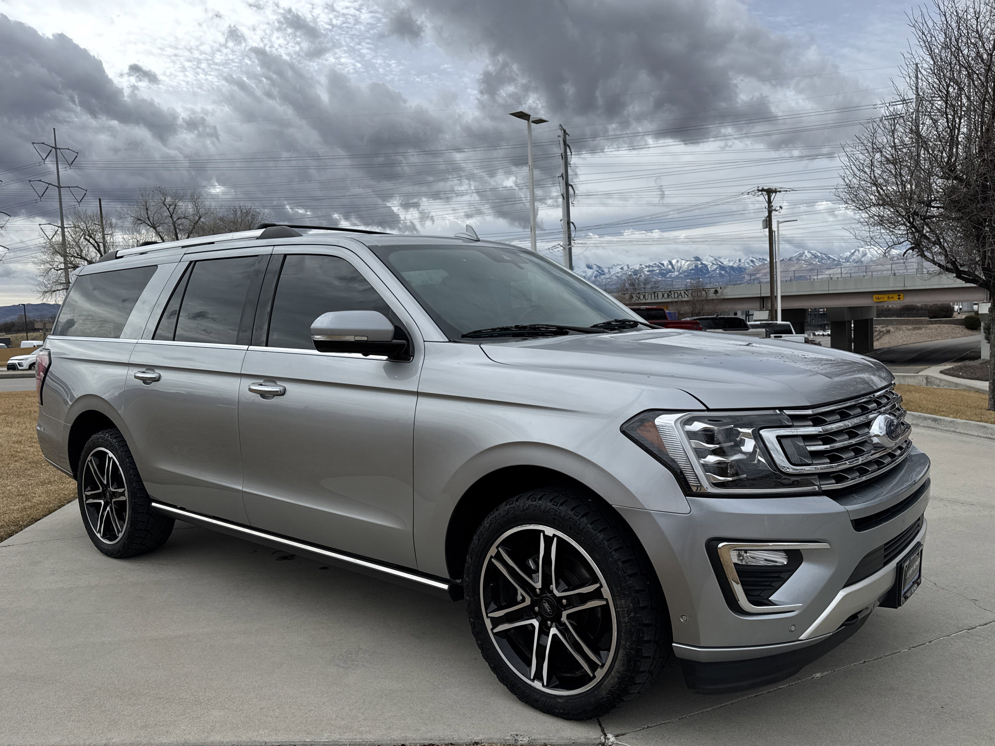 Used 2021 Ford Expedition Max Limited image 7