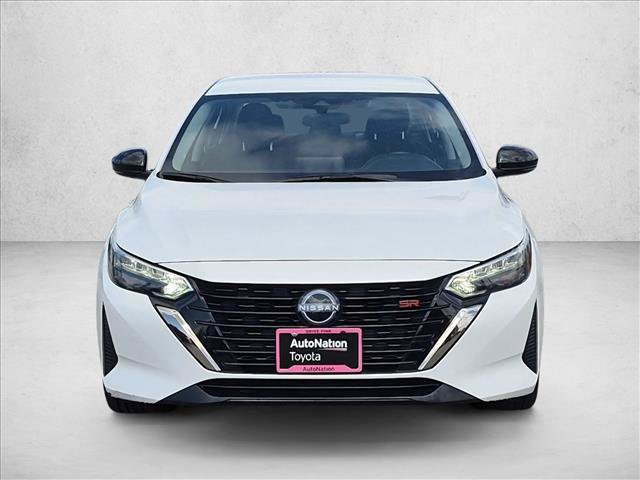 Used 2025 Nissan Sentra SR FWD image 2