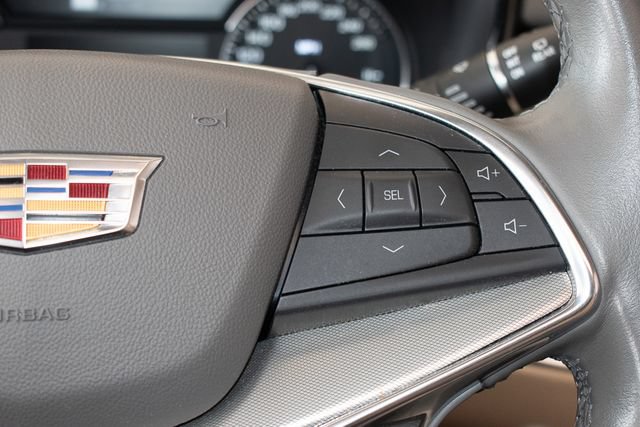 Used 2020 Cadillac XT5 Premium Luxury AWD/4WD image 25
