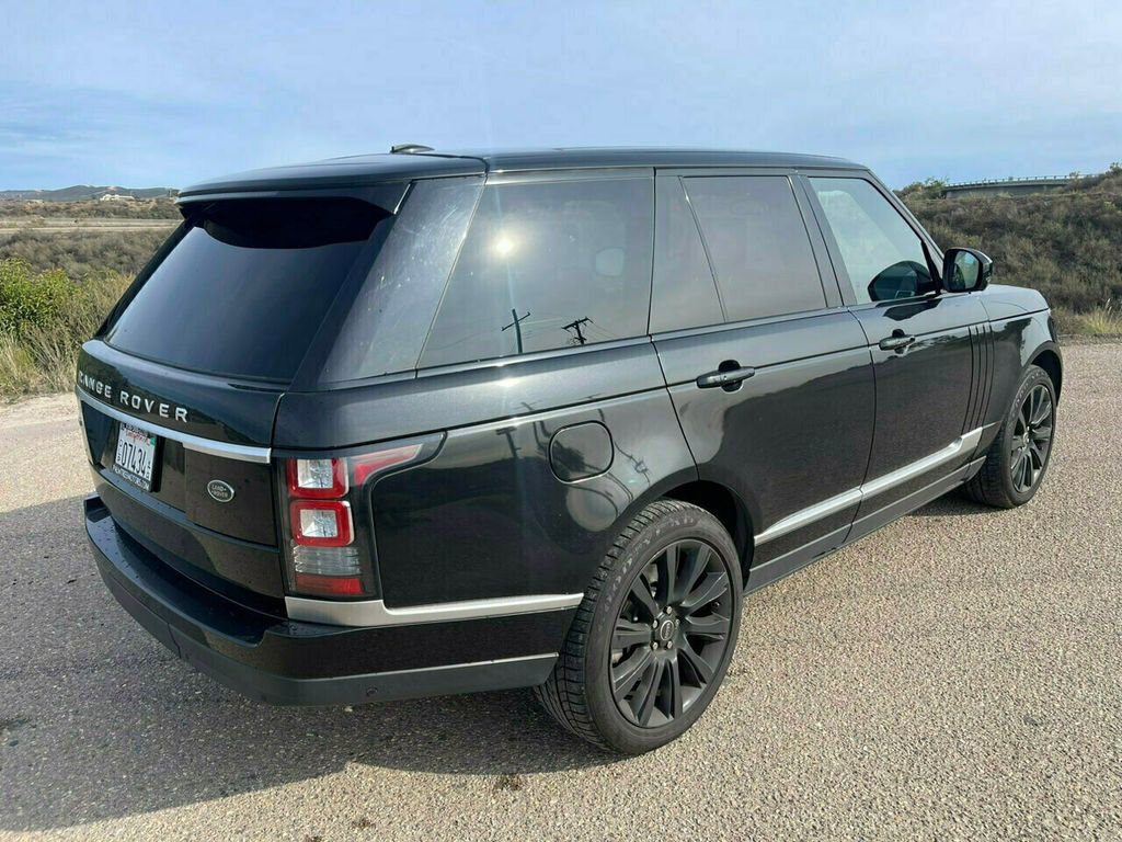 Used 2015 Land Rover Range Rover Supercharged AWD/4WD image 8