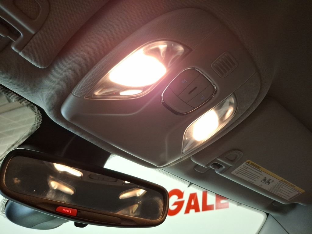 Used 2022 Jeep Compass Latitude image 25