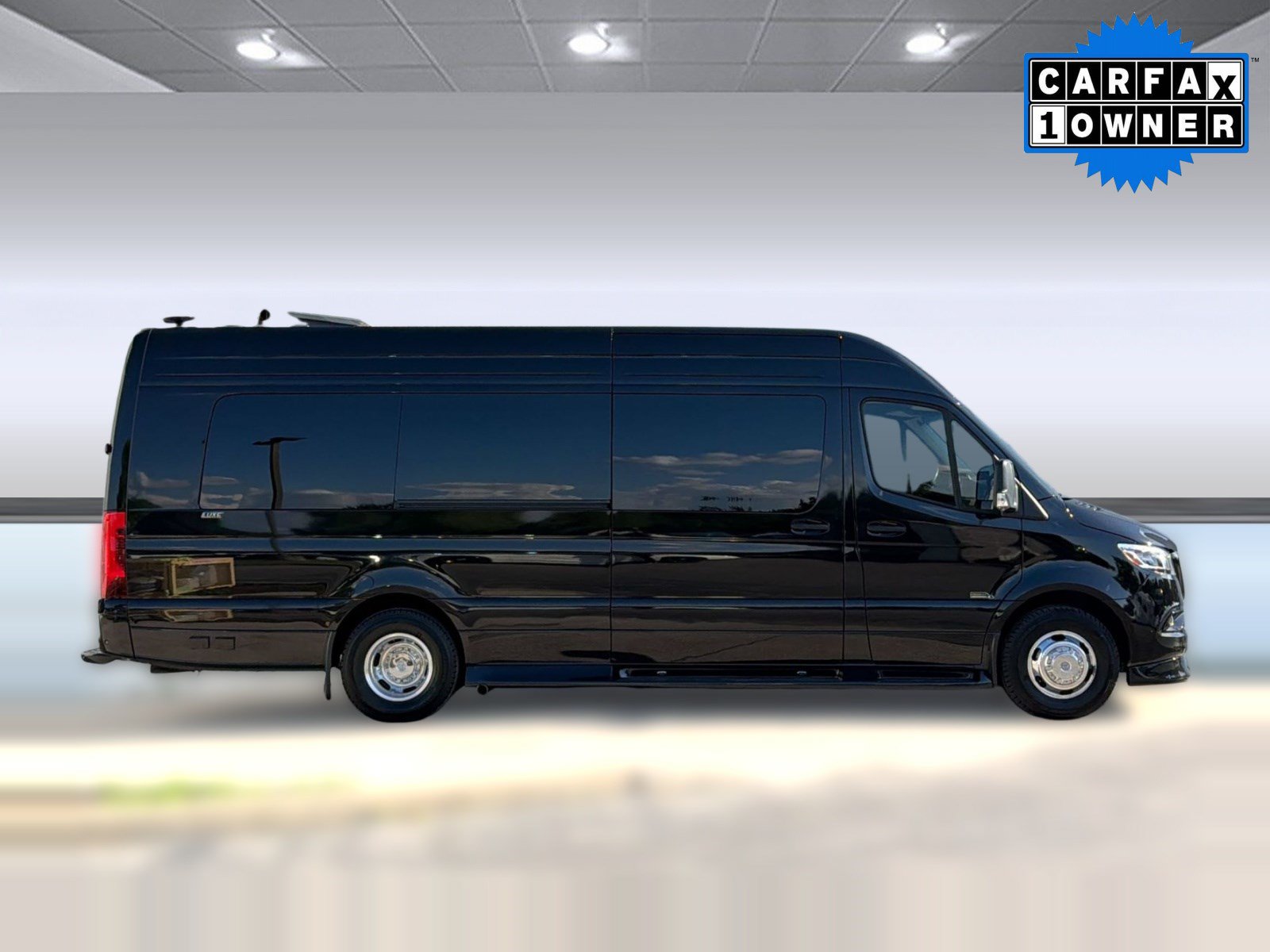 Used 2025 Mercedes-Benz Sprinter 3500 image 8