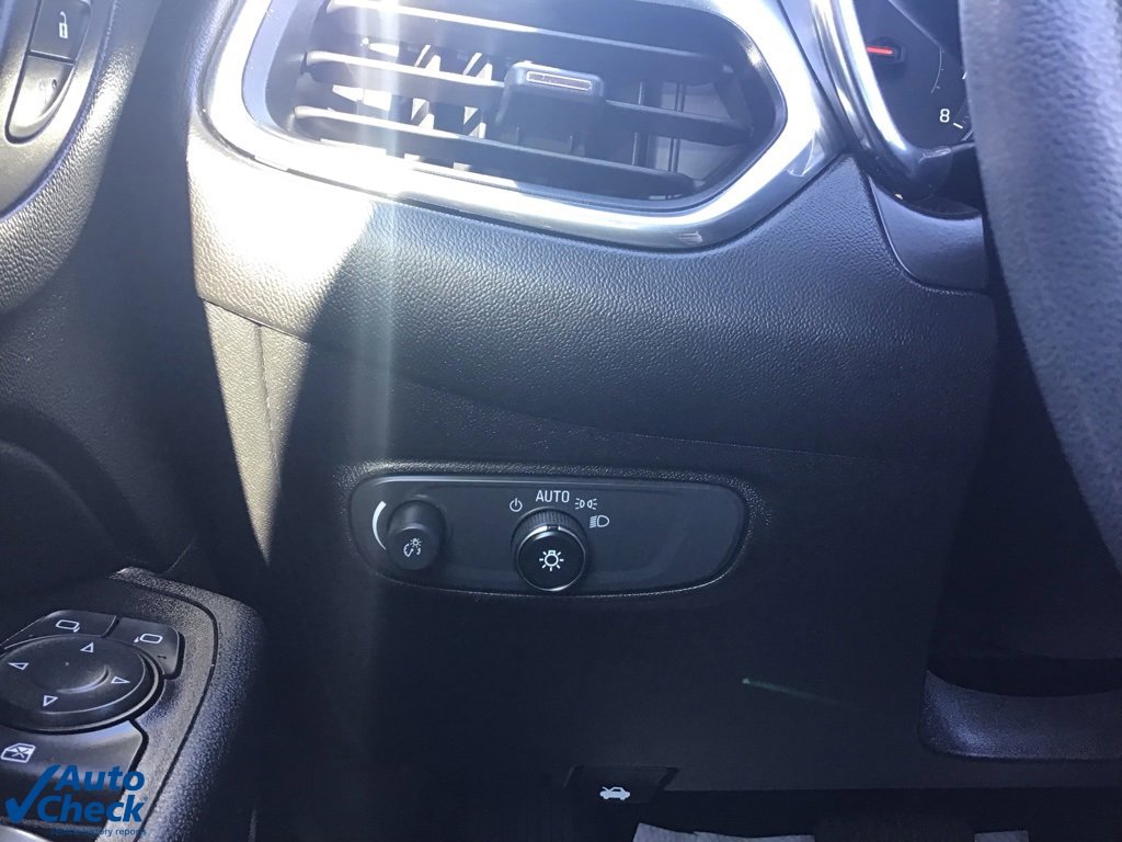 Used 2019 Chevrolet Equinox LT image 35