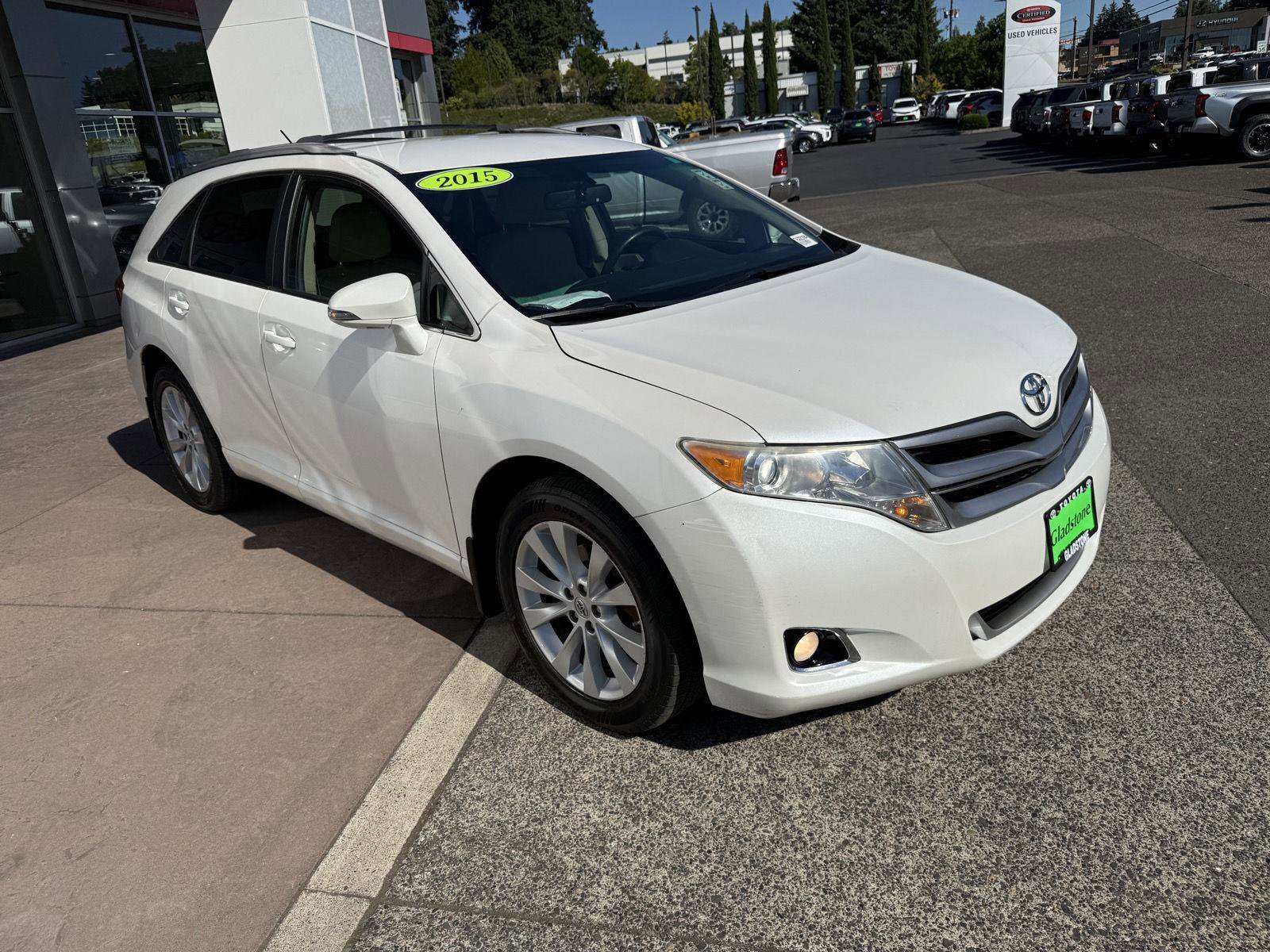 Used 2015 Toyota Venza LE AWD/4WD image 8