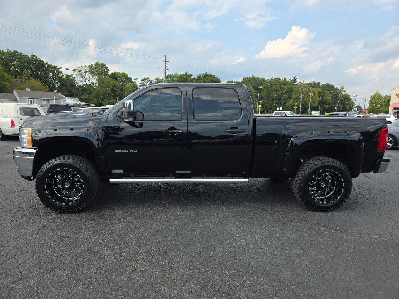 Used 2014 Chevrolet Silverado 2500 LTZ w/ LTZ Plus Package AWD/4WD image 19