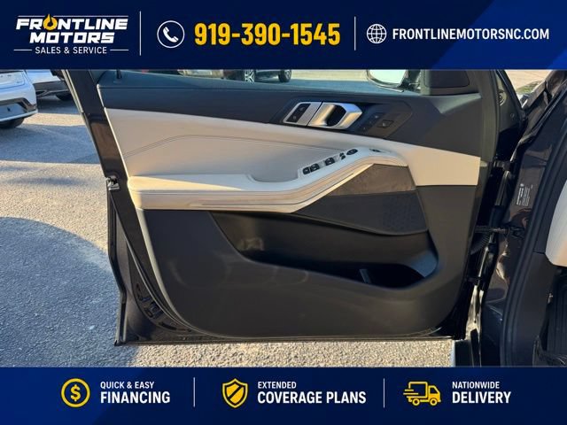 Used 2022 BMW X5 xDrive40i AWD/4WD image 18
