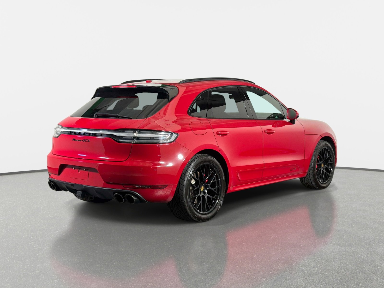Used 2021 Porsche Macan GTS w/ Sport Chrono Package AWD/4WD image 3